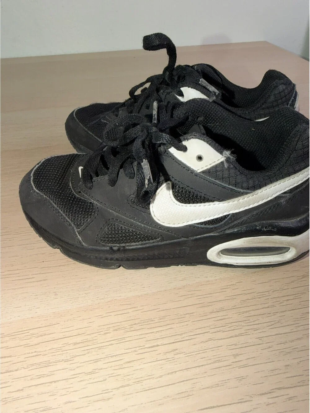 Nike Air Max IVO PS Black White Running Shoes Sneakers  Size 12C